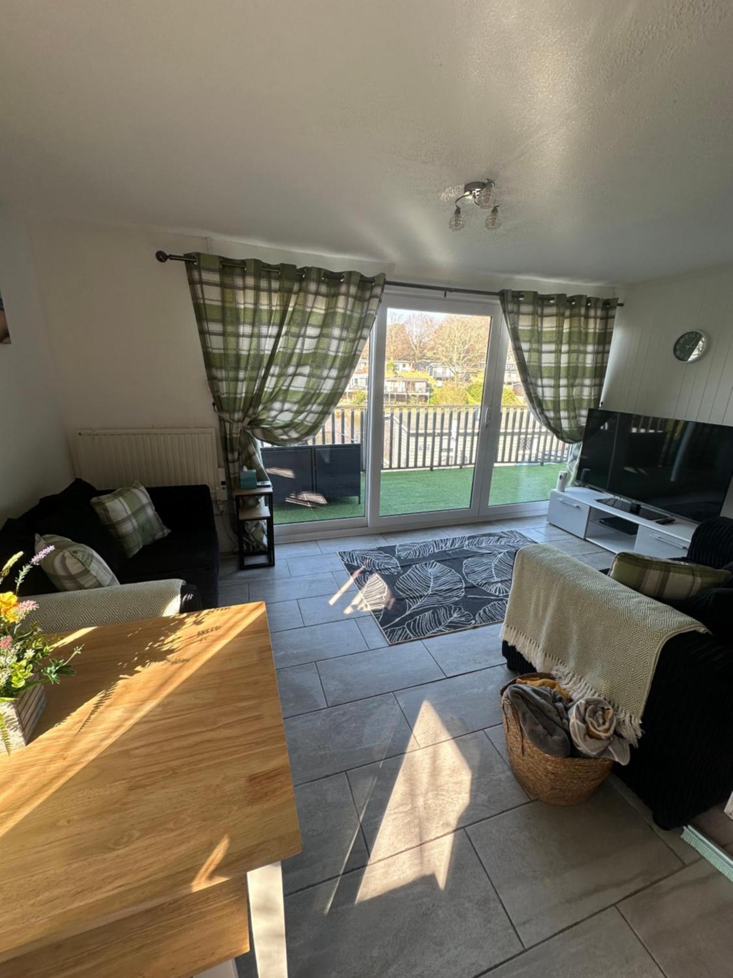 92 Lake View Caernarfon Luaran gambar